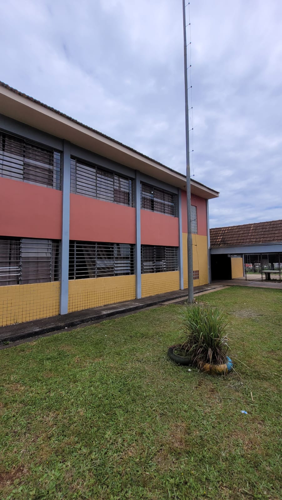 jaci_real_p_de_oliveira_c_e_profa-e_f_m