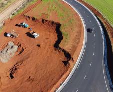 Obras do  Contorno Noroeste de Pato Branco com um viaduto erguido sobre a BR-158, uma ponte sobre o Rio Ligeiro e cinco quilômetros de rodovia até a PR-493 em Itapejara D Oeste. O objetivo é enviar todo o tráfego  de caminhões, para o contorno, aliviando o trânsito urbano. 