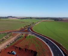 Obras do  Contorno Noroeste de Pato Branco com um viaduto erguido sobre a BR-158, uma ponte sobre o Rio Ligeiro e cinco quilômetros de rodovia até a PR-493 em Itapejara D Oeste. O objetivo é enviar todo o tráfego  de caminhões, para o contorno, aliviando o trânsito urbano. 