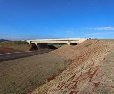 Obras do  Contorno Noroeste de Pato Branco com um viaduto erguido sobre a BR-158, uma ponte sobre o Rio Ligeiro e cinco quilômetros de rodovia até a PR-493 em Itapejara D Oeste. O objetivo é enviar todo o tráfego  de caminhões, para o contorno, aliviando o trânsito urbano. 