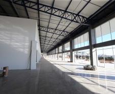 Obras da nova rodoviária de Francisco Beltrao com mais de 6.300 m²,  que contará 12 plataformas para ônibus, além de lojas, guichês, restaurantes, espaço para taxistas e mototaxistas, jardim no centro e salas de espera para os usuários. A construcao do Terminal Rodoviario faz parte do Plano de Apoio ao Desenvolvimento dos Municipios - PAM 