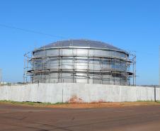 Obras de implantação de mais um reservatório de água para Cascavel e  terá capacidade para armazenar 2 milhões de litros de água e vai beneficiar diretamente aos moradores na região Norte da cidade. Com esse empreendimento, a Sanepar amplia em 200% a capacidade de reservação dos bairros que integram a região. 