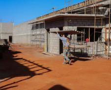 Obras de Construçao da Cadeia Publica de Guaira no loteamento Jardim Floresta com investimento de 16 milhoes. Exemplo da nova realidade do sistema carcerário que está sendo construída no Paraná. Acabar com o problema da superlotação em carceragens de delegacias e realocar os detentos em um espaço estruturado é uma das principais metas do Governo do Estado.  