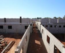 Obras de Construçao da Cadeia Publica de Guaira no loteamento Jardim Floresta com investimento de 16 milhoes. Exemplo da nova realidade do sistema carcerário que está sendo construída no Paraná. Acabar com o problema da superlotação em carceragens de delegacias e realocar os detentos em um espaço estruturado é uma das principais metas do Governo do Estado.  