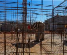 Obras de Construçao da Cadeia Publica de Guaira no loteamento Jardim Floresta com investimento de 16 milhoes. Exemplo da nova realidade do sistema carcerário que está sendo construída no Paraná. Acabar com o problema da superlotação em carceragens de delegacias e realocar os detentos em um espaço estruturado é uma das principais metas do Governo do Estado.  