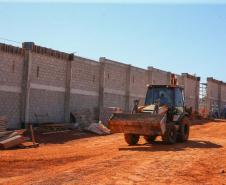 Obras de Construçao da Cadeia Publica de Guaira no loteamento Jardim Floresta com investimento de 16 milhoes. Exemplo da nova realidade do sistema carcerário que está sendo construída no Paraná. Acabar com o problema da superlotação em carceragens de delegacias e realocar os detentos em um espaço estruturado é uma das principais metas do Governo do Estado.  