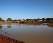 Obras para revitalizar o Parque Fundo de Vale em Guaira,  com instalação e adaptação de acessibilidade em todo o Parque, ampliação do lago, pista de caminhada, modernização paisagística, bancos e vegetação nova.   06/08/2020 - 