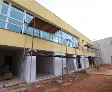 Construcao da Delegacia Cidada de Almirante Tamandare. A delegacia cidadã é um novo modelo de atendimento em delegacias no Paraná, com espaços específicos e reservados para separar vítimas de agressores e possibilidade de auxílio de assistentes sociais e psicólogos, quando necessário. Almirante Tamandare