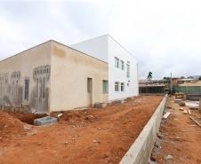 Construcao da Delegacia Cidada de Almirante Tamandare. A delegacia cidadã é um novo modelo de atendimento em delegacias no Paraná, com espaços específicos e reservados para separar vítimas de agressores e possibilidade de auxílio de assistentes sociais e psicólogos, quando necessário. Almirante Tamandare