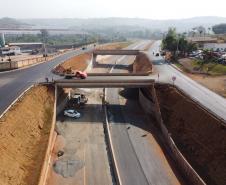 Obras na  PR-445  no trecho de 15,8 quilômetros entre Londrina e o distrito de Irerê tem previsão de entrega para dezembro