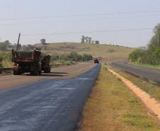 Obras na  PR-445  no trecho de 15,8 quilômetros entre Londrina e o distrito de Irerê tem previsão de entrega para dezembro
