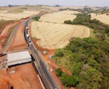 Obras na  PR-445  no trecho de 15,8 quilômetros entre Londrina e o distrito de Irerê tem previsão de entrega para dezembro
