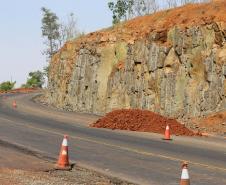 Obras na  PR-445  no trecho de 15,8 quilômetros entre Londrina e o distrito de Irerê tem previsão de entrega para dezembro