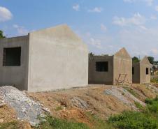 Construção das 157 casas na Vila Zezo em Imbituva,  o local passará por ação completa de regularização fundiária, com demarcação dos lotes individualizados e entrega de títulos de propriedade aos moradores. Também serão feitas obras de infraestrutura complementar para urbanização completa da região. 