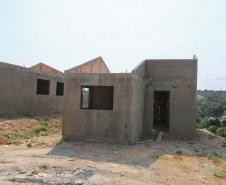 Construção das 157 casas na Vila Zezo em Imbituva,  o local passará por ação completa de regularização fundiária, com demarcação dos lotes individualizados e entrega de títulos de propriedade aos moradores. Também serão feitas obras de infraestrutura complementar para urbanização completa da região. 