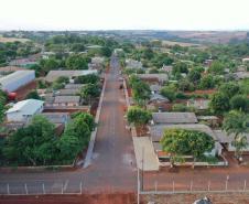  Obras de Pavimentação asfáltica e calçada na cidade de Braganey 