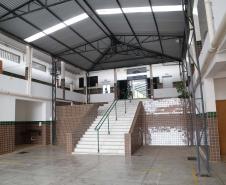 colegio estadual leonardo f. nogueira em Pinhalão.
