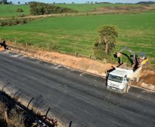 Obras rodoviárias levam segurança e desenvolvimento a Castro 