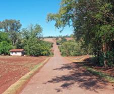 Pavimentacão em Pedra Poliédrica na KD-306  em Palotina 