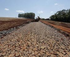 Maripá - 21-10-2020 -Pavimentação da estrada Auto Aurora em Maripá 