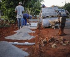  Obras de Pavimentação asfáltica e calçada na cidade de Braganey 