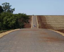 Pavimentacão em Pedra Poliédrica na KD-306  em Palotina 