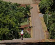 Pavimentacão em Pedra Poliédrica na KD-306  em Palotina 