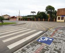 Investimentos garantem asfalto novo e teatro para Ipiranga