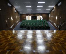 Investimentos garantem asfalto novo e teatro para Ipiranga