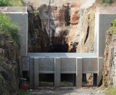 Construção de túnel em Francisco Beltrão. 
