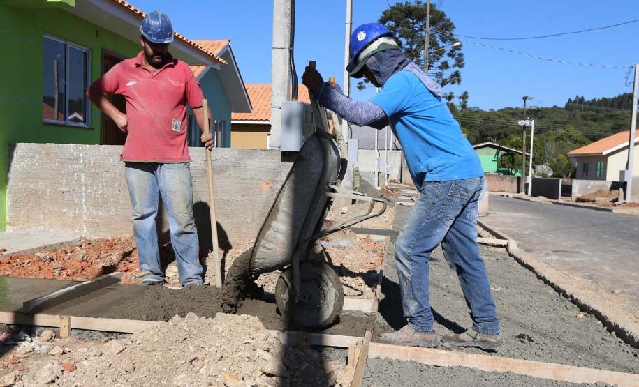 Requalificacao Urbana Reboucas - Vila Facao -  53 casas populares que estão sendo construídas pelo Governo do Paraná em Rebouças