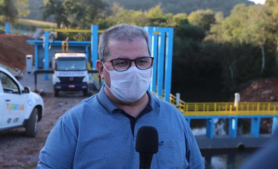 As obras da nova captação de água de Cascavel nas margens do Rio São José, no Distrito de São Salvador, a barragem no rio, as estações de bombeamento e um desarenador, que terá a função de retirar os materiais mais pesados da água, como areia e terra. A nova estrutura ampliará em 25% a capacidade de tratamento de água no município.