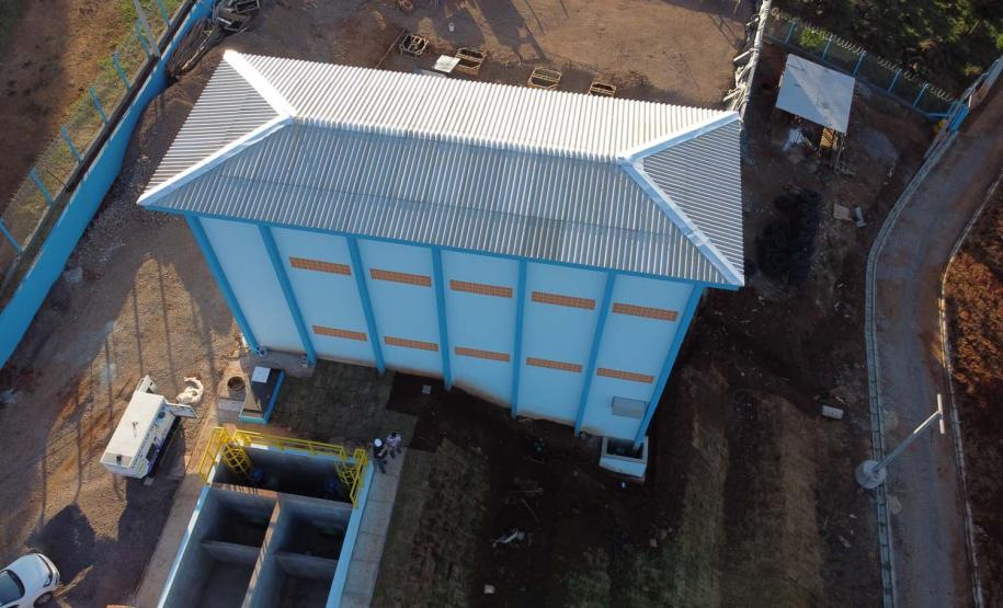 As obras da nova captação de água de Cascavel nas margens do Rio São José, no Distrito de São Salvador, a barragem no rio, as estações de bombeamento e um desarenador, que terá a função de retirar os materiais mais pesados da água, como areia e terra. A nova estrutura ampliará em 25% a capacidade de tratamento de água no município.