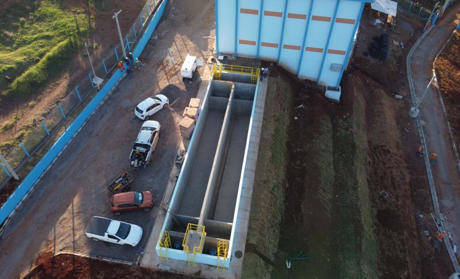 As obras da nova captação de água de Cascavel nas margens do Rio São José, no Distrito de São Salvador, a barragem no rio, as estações de bombeamento e um desarenador, que terá a função de retirar os materiais mais pesados da água, como areia e terra. A nova estrutura ampliará em 25% a capacidade de tratamento de água no município.