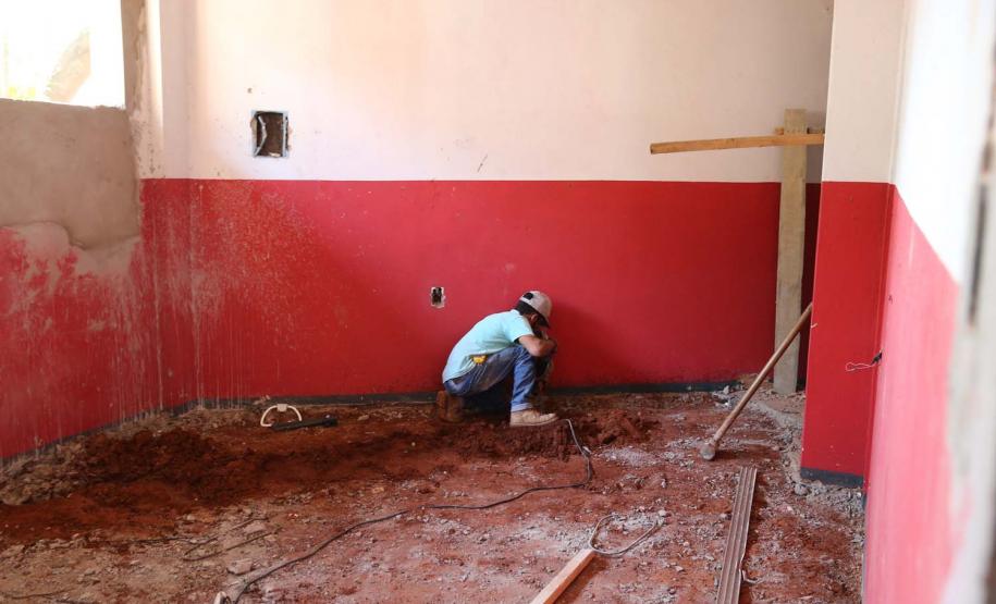 Reforma do predio da sede da CISVAP - Consorcio Intermunicipal de Saude do Vale do Paranapanema, em Colorado, na região Norte do Paraná.