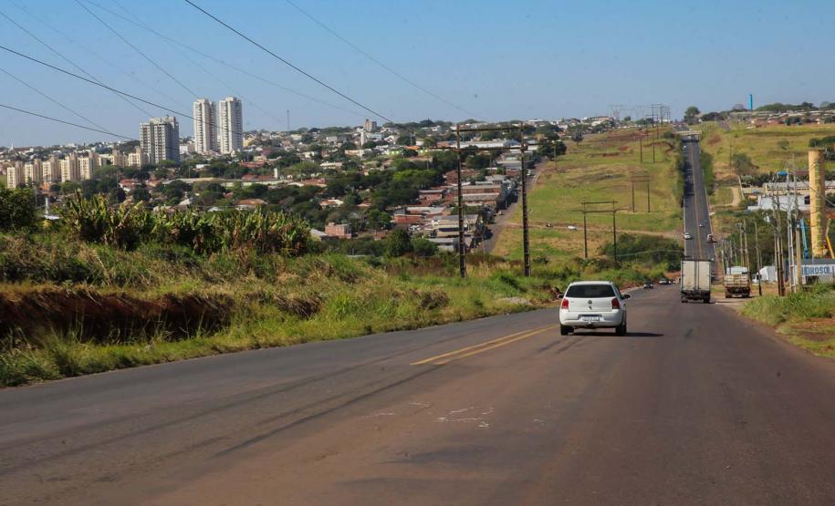 Obras do Contorno Sul de Maringa sao  11,8 km de extensão entre as PR-317 e a BR-376. Recuperacao emergencial do pavimento.  -  04/08/2020 -  Foto: Geraldo Bubniak/AEN