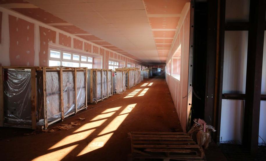 Obras do Hospital da Criança de Maringá,   serao 160 leitos, sendo 20 de UTI, a área construída é de aproximadamente 23 mil metros quadrados e está no espaço do antigo aeroporto da cidade, doado pela União ao município. O local tem cerca de 90 mil metros quadrados. -  04/08/2020 -  Foto: Geraldo Bubniak/AEN