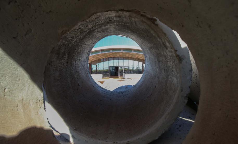 Obras do Hospital da Criança de Maringá,   serao 160 leitos, sendo 20 de UTI, a área construída é de aproximadamente 23 mil metros quadrados e está no espaço do antigo aeroporto da cidade, doado pela União ao município. O local tem cerca de 90 mil metros quadrados. -  04/08/2020 -  Foto: Geraldo Bubniak/AEN