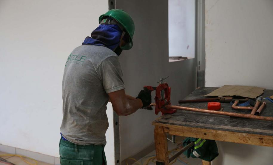 Obras do Hospital da Criança de Maringá,   serao 160 leitos, sendo 20 de UTI, a área construída é de aproximadamente 23 mil metros quadrados e está no espaço do antigo aeroporto da cidade, doado pela União ao município. O local tem cerca de 90 mil metros quadrados. -  04/08/2020 -  Foto: Geraldo Bubniak/AEN