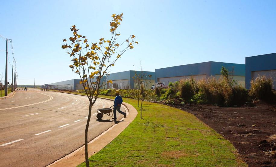 Obras do Hospital da Criança de Maringá,   serao 160 leitos, sendo 20 de UTI, a área construída é de aproximadamente 23 mil metros quadrados e está no espaço do antigo aeroporto da cidade, doado pela União ao município. O local tem cerca de 90 mil metros quadrados. -  04/08/2020 -  Foto: Geraldo Bubniak/AEN