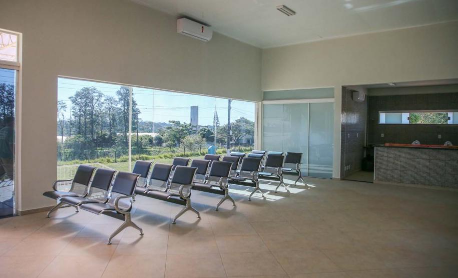 O projeto de estruturação do Aeroporto Orlando de Carvalho busca a Certificação Operacional do aeródromo junto à Agência Nacional de Aviação Civil (Anac) para receber voos regulares. As obras   incluem recapeamento e ampliação da pista,  ampliação do pátio de estacionamento de aeronaves; adequação e ampliação do terminal de embarque e desembarque de passageiros; ainda a construção de instalações para o Corpo de Bombeiros.