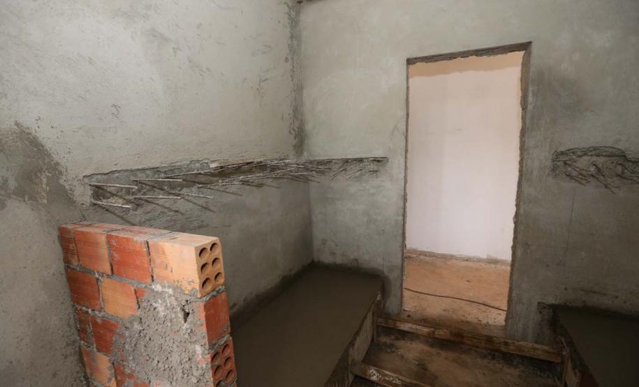 Construcao da Delegacia Cidada de Almirante Tamandare. A delegacia cidadã é um novo modelo de atendimento em delegacias no Paraná, com espaços específicos e reservados para separar vítimas de agressores e possibilidade de auxílio de assistentes sociais e psicólogos, quando necessário. Almirante Tamandare