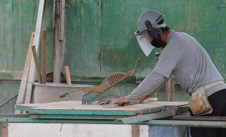 Construcao da Delegacia Cidada de Almirante Tamandare. A delegacia cidadã é um novo modelo de atendimento em delegacias no Paraná, com espaços específicos e reservados para separar vítimas de agressores e possibilidade de auxílio de assistentes sociais e psicólogos, quando necessário. Almirante Tamandare