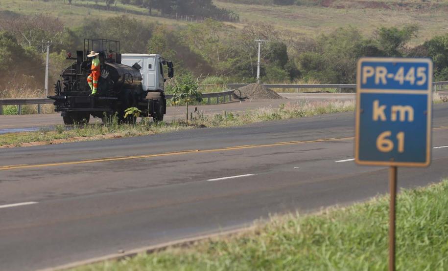 Obras na  PR-445  no trecho de 15,8 quilômetros entre Londrina e o distrito de Irerê tem previsão de entrega para dezembro