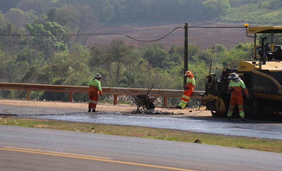 Obras na  PR-445  no trecho de 15,8 quilômetros entre Londrina e o distrito de Irerê tem previsão de entrega para dezembro