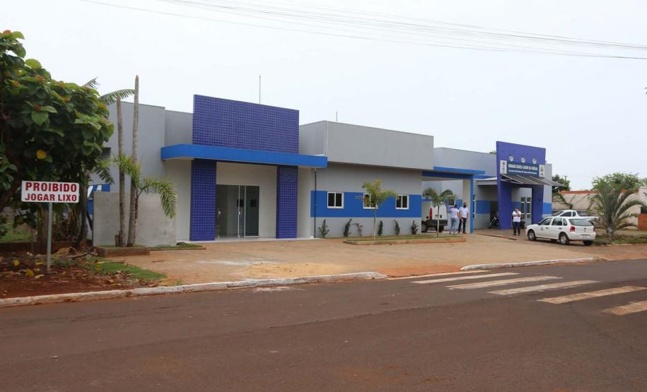 As edificacoes da nova Unidade Basica de Saude (UBS) e Pronto Atendimento (PA) em Pato Bragado estao em processo de conclusao. O complexo possibilitara o atendimento unificado de promo‹o e prote‹o da saude da populacao.  A nova UBS comporta salas para consultorios clinicos, imunizao e demais procedimentos, entre outros setores. Ja o PA (em fase terminal) sera exclusivo a pacientes do municipio para atendimento a situacoes de urgencia e emergencia.