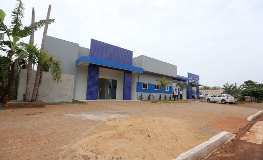 As edificacoes da nova Unidade Basica de Saude (UBS) e Pronto Atendimento (PA) em Pato Bragado estao em processo de conclusao. O complexo possibilitara o atendimento unificado de promo‹o e prote‹o da saude da populacao.  A nova UBS comporta salas para consultorios clinicos, imunizao e demais procedimentos, entre outros setores. Ja o PA (em fase terminal) sera exclusivo a pacientes do municipio para atendimento a situacoes de urgencia e emergencia.