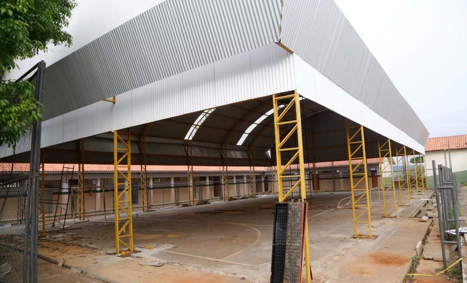 Cobertura da Quadra Esportiva no Colégio Estadual do Campo Affonso Martinez Albaladejo e Caetano Munhoz da Rocha.