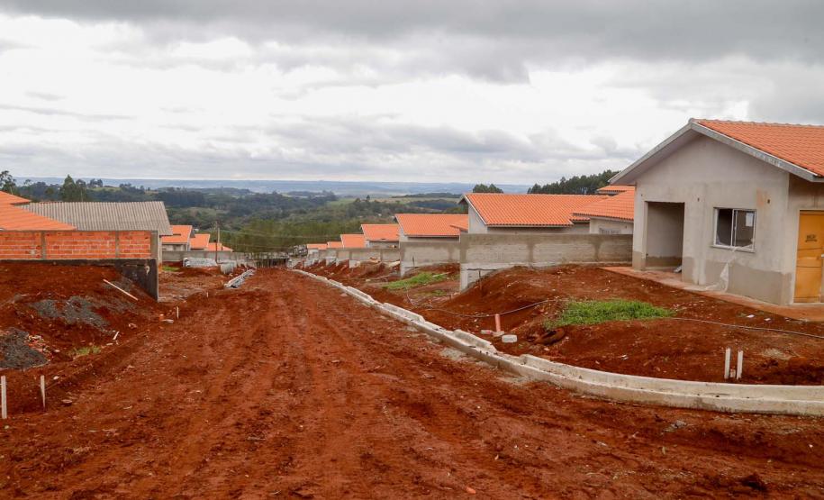 Cantagalo, vila chimin