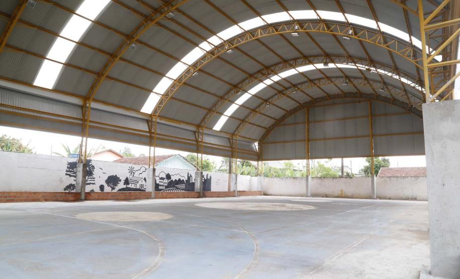 Cobertura da Quadra Esportiva no Colégio Estadual do Campo Affonso Martinez Albaladejo e Caetano Munhoz da Rocha.